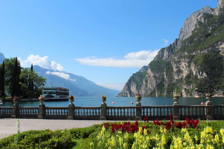 002_Lake-views-scaled-1